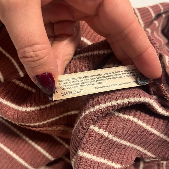 Anthropologie Campground Maroon Striped Thermal Henley Sleep Shirt Top Size L - Picture 5 of 7
